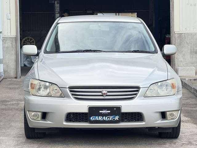1998 Toyota Altezza JDM car for sale — photo 3 of 20