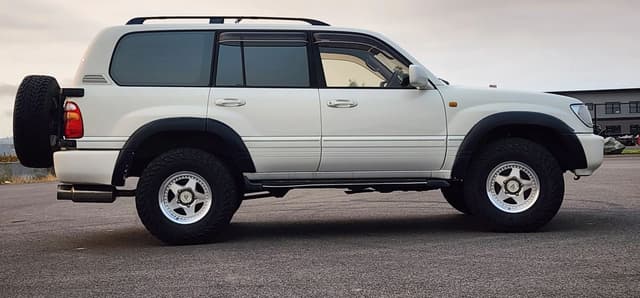 1999 Toyota Land Cruiser JDM car for sale — photo 6 of 25