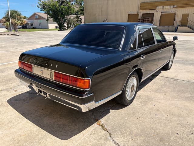 1999 Toyota Century JDM car for sale — photo 8 of 24