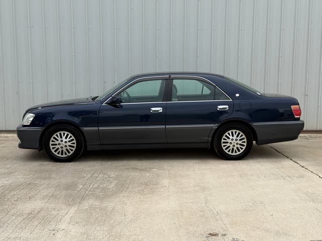 2000 Toyota Crown JDM car for sale — photo 5 of 19