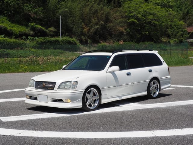 2000 Toyota Crown JDM car for sale — photo 24 of 25