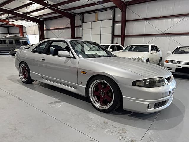1996 Nissan Skyline JDM car for sale — photo 7 of 25