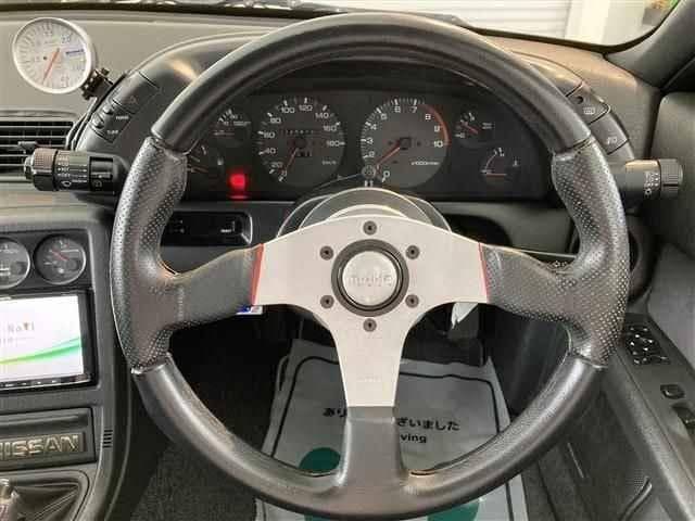 1993 Nissan Skyline JDM car for sale — photo 19 of 25