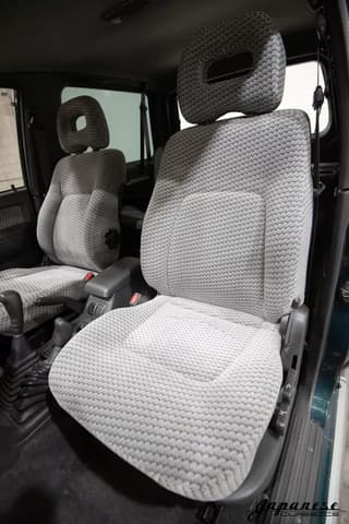 1996 Mitsubishi Pajero JDM car for sale — photo 16 of 25