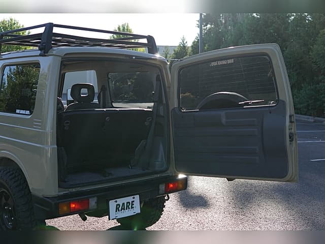 1997 Suzuki Jimny JDM car for sale — photo 8 of 24