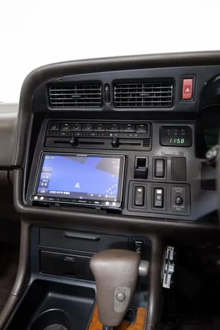 1995 Toyota HiAce JDM car for sale — photo 10 of 25