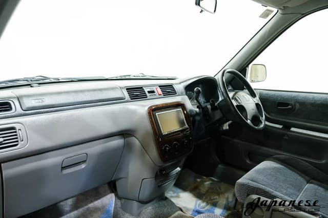 1997 Honda CR-V JDM car for sale — photo 10 of 25
