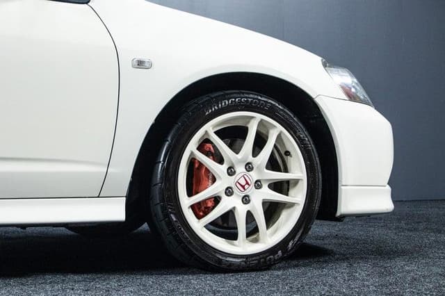 2005 Honda Integra JDM car for sale — photo 11 of 18