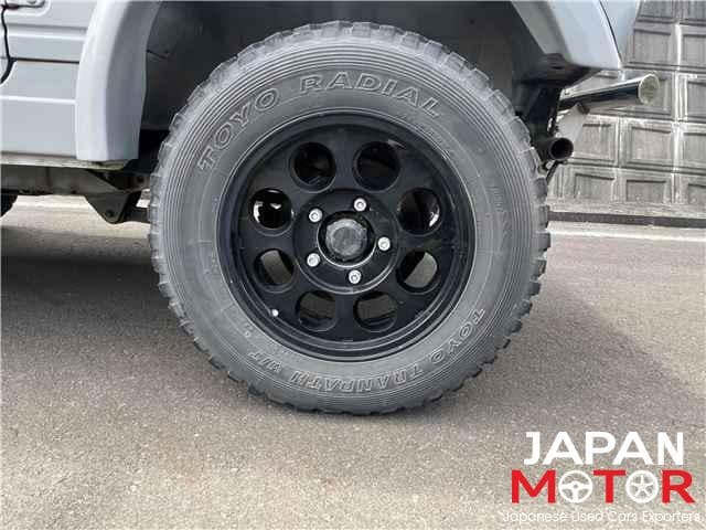 1998 Suzuki Jimny JDM car for sale — photo 15 of 15