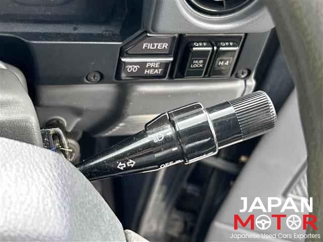 1993 Toyota Land Cruiser Prado JDM car for sale — photo 11 of 20