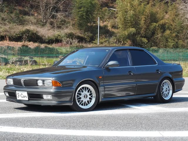1990 Mitsubishi Diamante JDM car for sale — photo 17 of 25