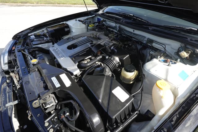 2001 Nissan Laurel JDM car for sale — photo 19 of 20
