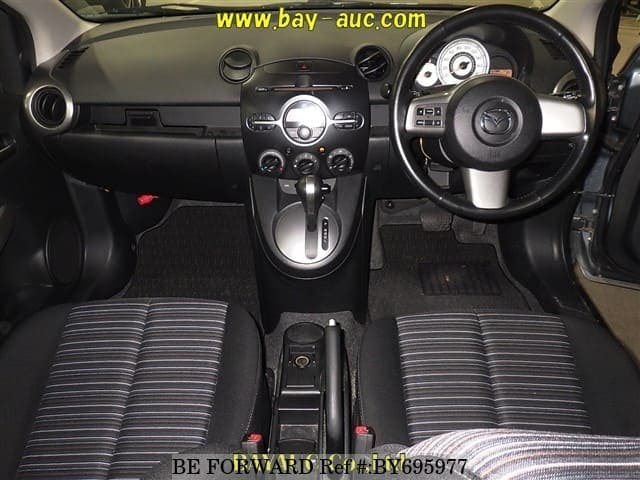 2009 Mazda Demio JDM car for sale — photo 3 of 5