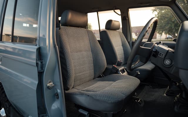 1995 Toyota Land Cruiser JDM car for sale — photo 12 of 17