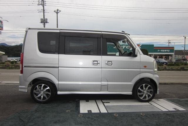 2009 Suzuki Every JDM car for sale — photo 5 of 12