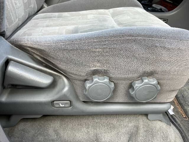 2000 Toyota Land Cruiser JDM car for sale — photo 21 of 25