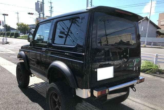 1996 Suzuki Jimny JDM car for sale — photo 9 of 9