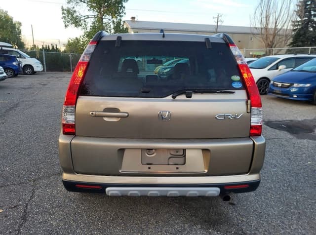2005 Honda CR-V JDM car for sale — photo 4 of 12