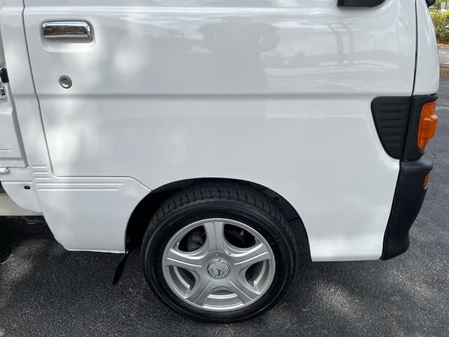 1997 Daihatsu Hijet JDM car for sale — photo 10 of 18