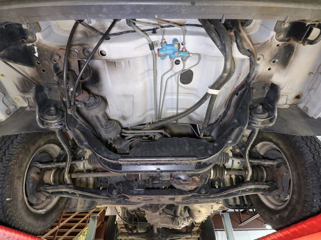 1997 Mitsubishi Minicab JDM car for sale — photo 25 of 25