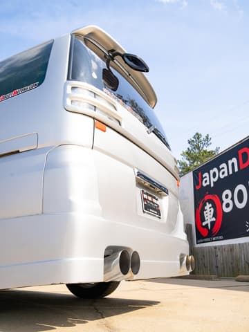 1998 Nissan Elgrand JDM car for sale — photo 13 of 25