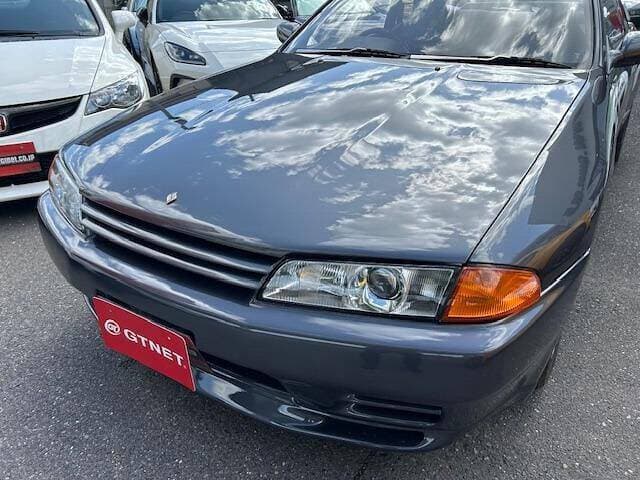 1992 Nissan Skyline JDM car for sale — photo 6 of 12