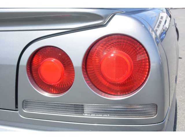 2000 Nissan Skyline JDM car for sale — photo 18 of 20