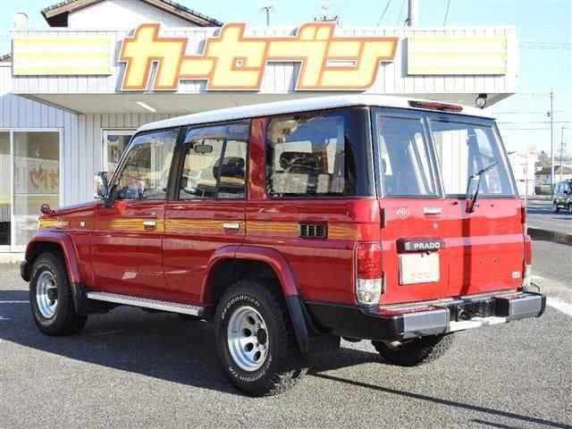 1995 Toyota Land Cruiser JDM car for sale — photo 7 of 17