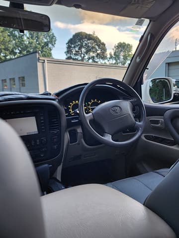 2001 Toyota Land Cruiser JDM car for sale — photo 13 of 25