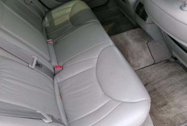 2001 Toyota Celsior JDM car for sale — photo 15 of 17