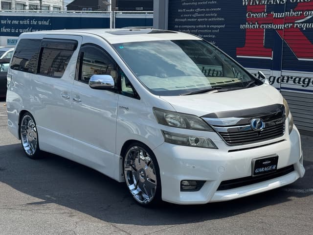 2011 Toyota Vellfire JDM car for sale — photo 25 of 25