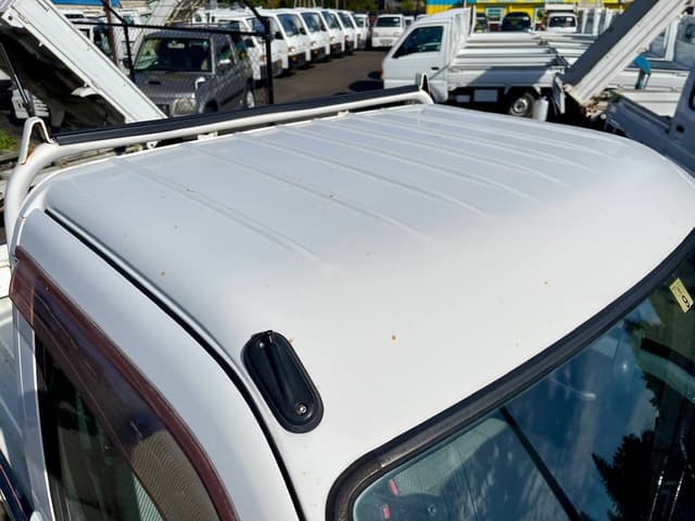1997 Daihatsu Hijet JDM car for sale — photo 12 of 25