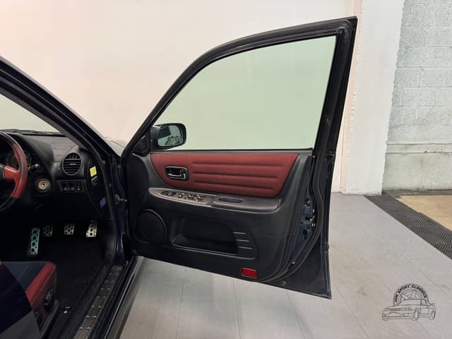 2000 Toyota Altezza JDM car for sale — photo 23 of 25