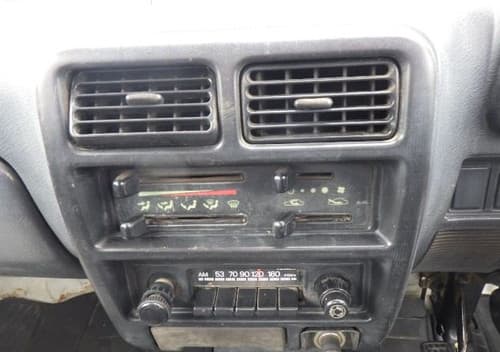 1993 Daihatsu Hijet JDM car for sale — photo 8 of 14