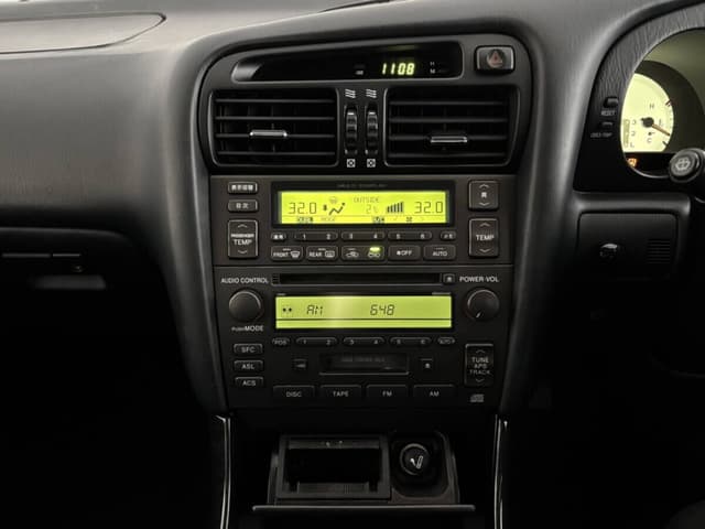 1999 Toyota Aristo JDM car for sale — photo 11 of 25