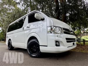 2010 Toyota HiAce JDM car for sale