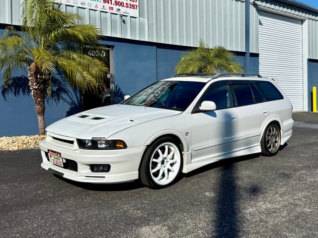 2000 Mitsubishi Legnum JDM car for sale — photo 2 of 22