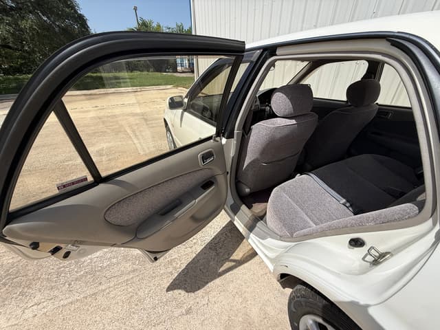1999 Toyota Corolla JDM car for sale — photo 12 of 21