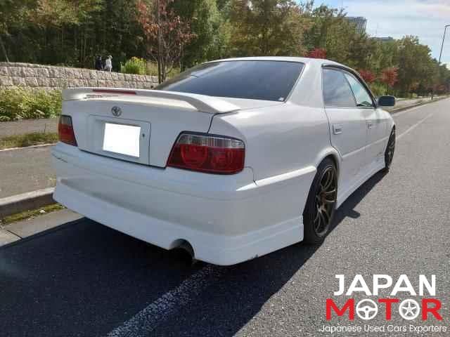 1999 Toyota Chaser JDM car for sale — photo 4 of 9