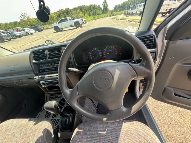 1999 Suzuki Jimny JDM car for sale — photo 7 of 11