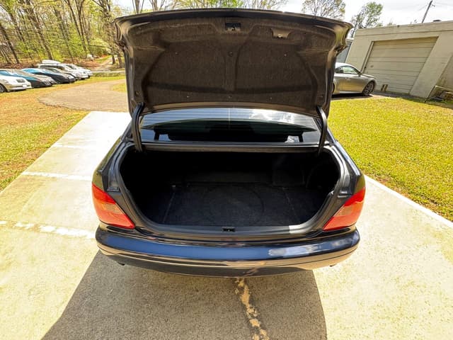 1998 Toyota Aristo JDM car for sale — photo 6 of 17