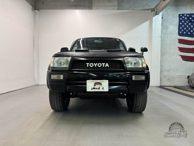 1997 Toyota Hilux Surf JDM car for sale — photo 6 of 25