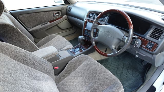 1999 Toyota Chaser JDM car for sale — photo 9 of 13