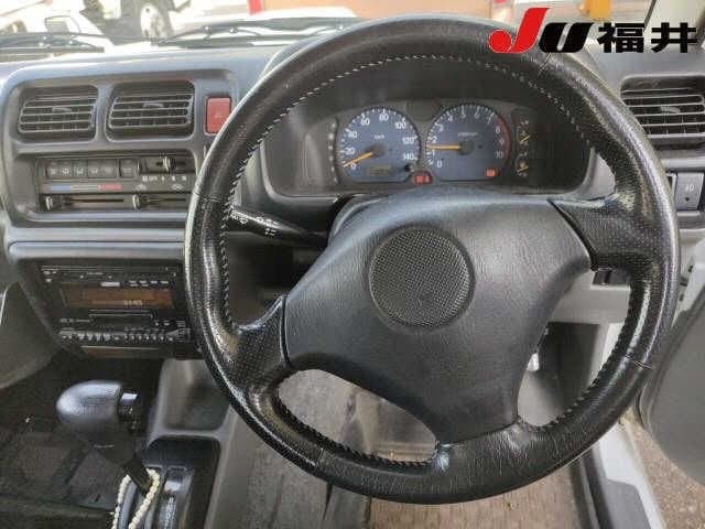 2001 Suzuki Jimny JDM car for sale — photo 2 of 9