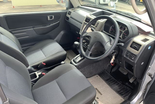 2008 Mitsubishi Pajero Mini JDM car for sale — photo 20 of 25