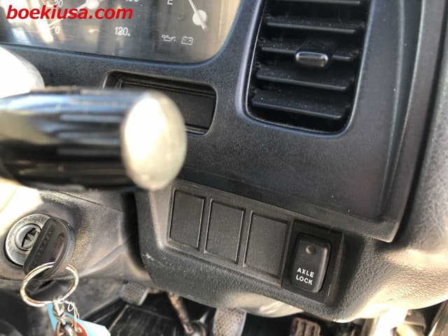 1996 Suzuki Carry JDM car for sale — photo 16 of 22