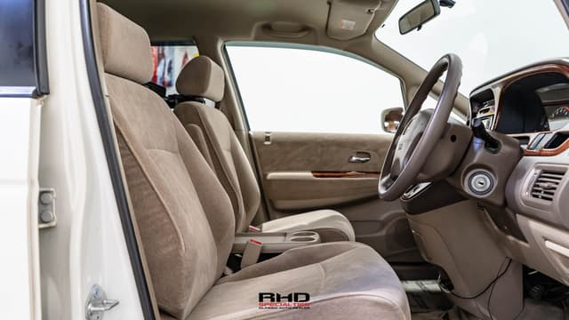 2000 Honda Odyssey JDM car for sale — photo 11 of 25