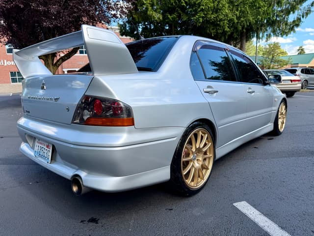 2001 Mitsubishi Lancer Evolution JDM car for sale — photo 14 of 25