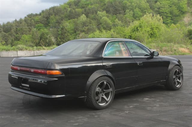 1995 Toyota Chaser JDM car for sale — photo 4 of 10