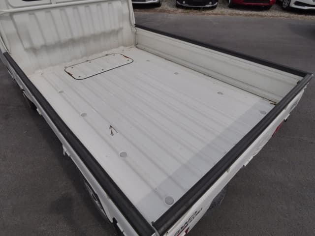 2000 Daihatsu Hijet JDM car for sale — photo 15 of 25
